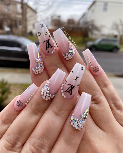 short louis vuitton nails|how to make louis vuitton nails.